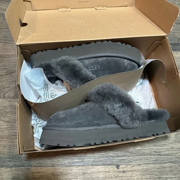 UGG Disquette Platform Slippers Gray Suede Women’s Size 9 w/ Box - Picture 5 of 6